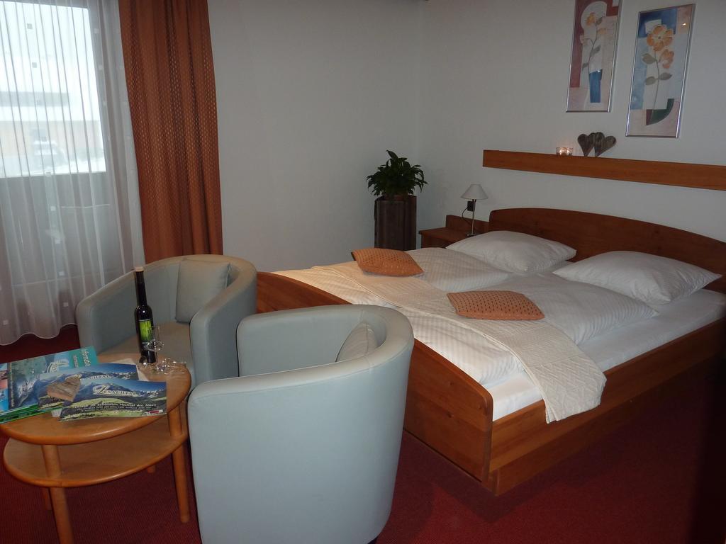 Haus Blatthofer Hotel Sankt Lorenzen im Lesachtal Luaran gambar