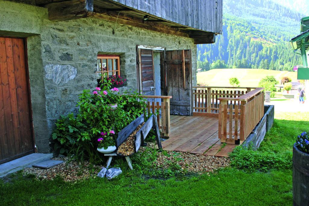 Haus Blatthofer Hotel Sankt Lorenzen im Lesachtal Luaran gambar