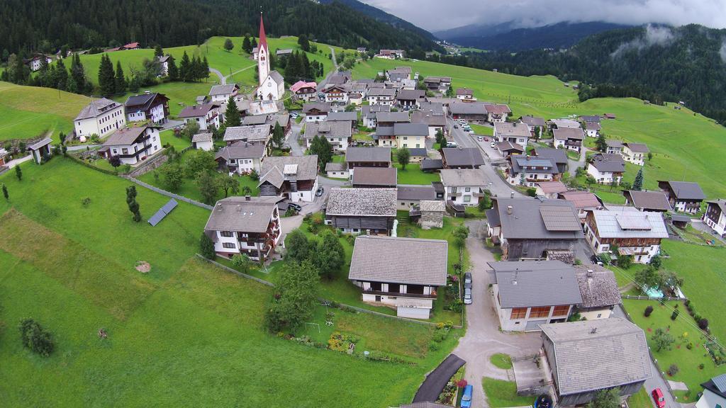Haus Blatthofer Hotel Sankt Lorenzen im Lesachtal Luaran gambar